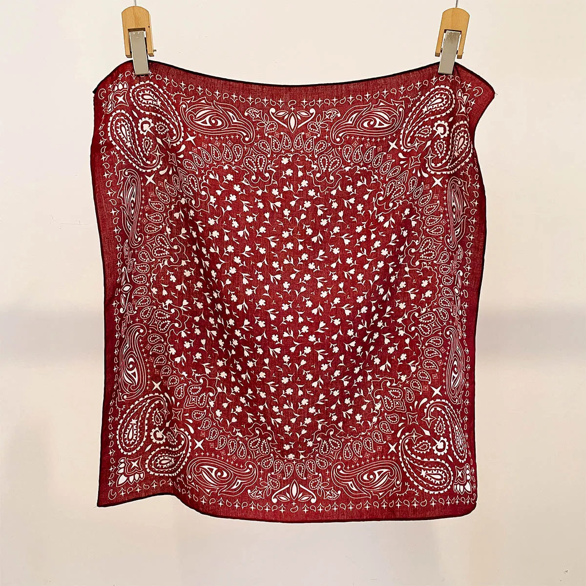 Lightweight Bandana Square Headscarf for Women – Versatile Neck & Hair Wrap in Printed Designs | Thomler