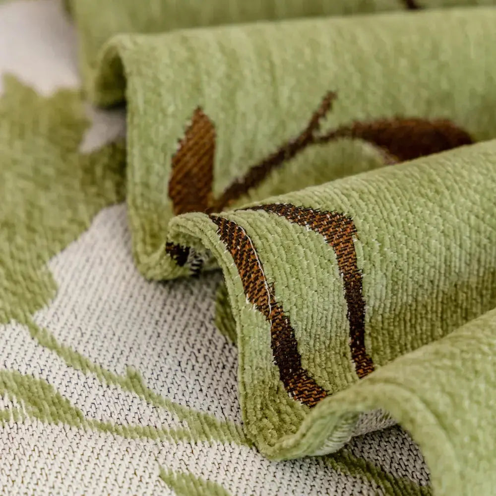 Chenille Throw Blanket with Tassels – Boho Couch Cover & Furniture Protector for All Seasons, Woven Texture, Pet-Friendly Sofa Slipcover | Thomler
