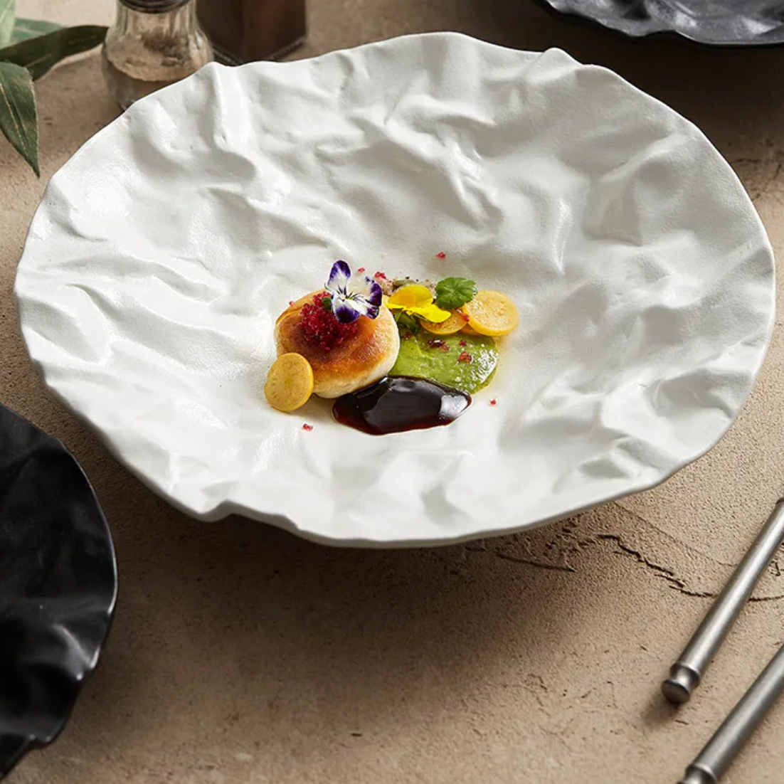 Serving Bowl Ceramic 10 in Coastal Dining Tableware Decorative Kitchen Table Centerpiece | Thomler