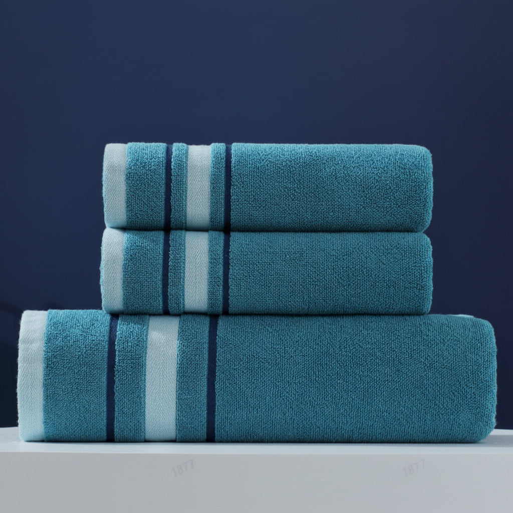 Plush Cotton Bath Towel Set – Ultra-Soft Absorbent Bathroom Towels for Home, Guest Bath, Shower & Spa – Classic Everyday Comfort | Thomler