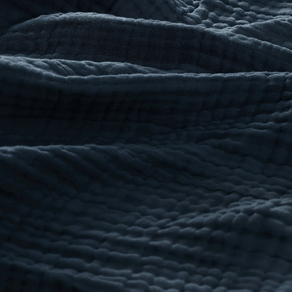 Six-Layer Gauze Throw – All-Season Breathable Cotton Coverlet for Couch, Bed & Travel | Thomler