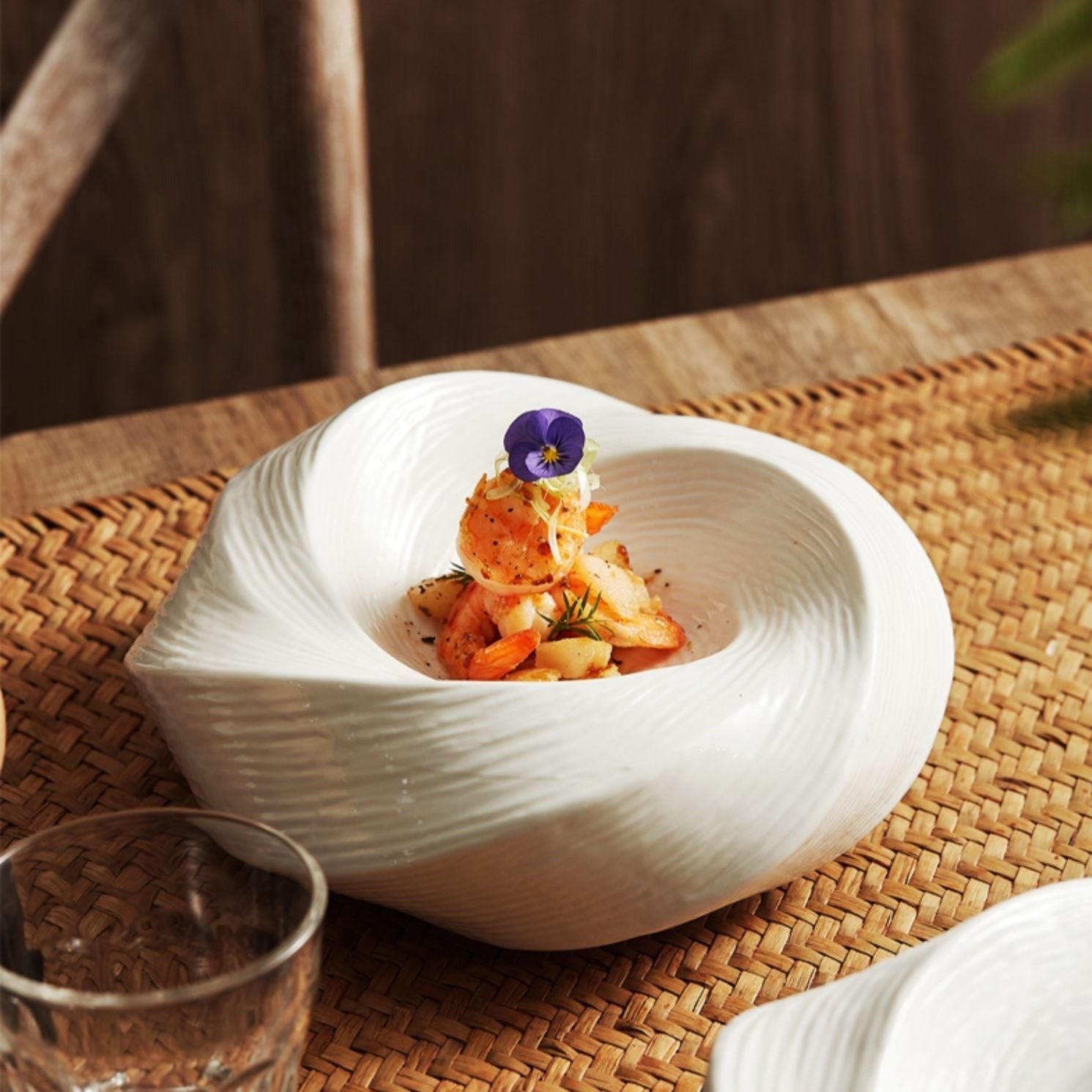 Serving Bowl Ceramic 10 in Swirl Design Kitchen Dining Tableware Elegant Modern | Thomler