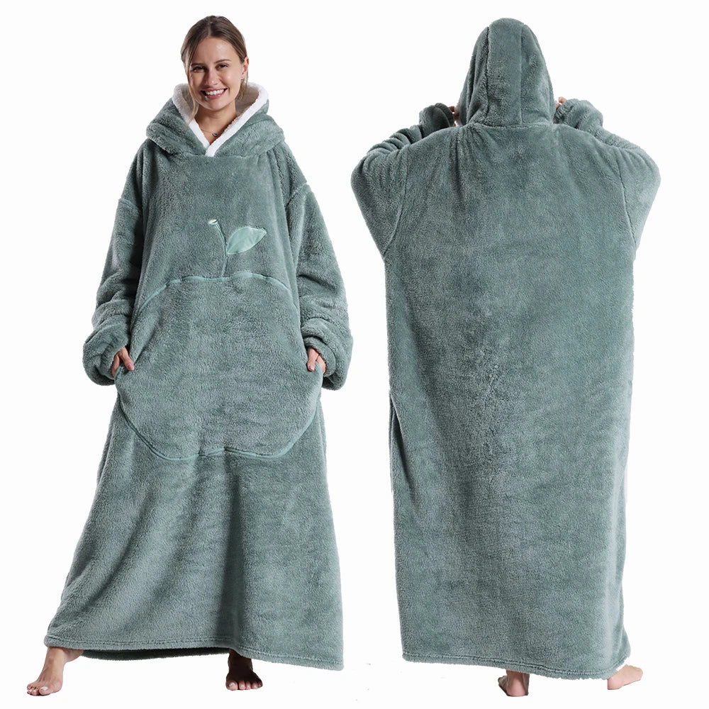Oversized Wearable Blanket Hoodie with Sleeves – Plush Sherpa-Lined Loungewear for Adults – Cozy TV Throw Wrap for Home Relaxation, Winter | Thomler