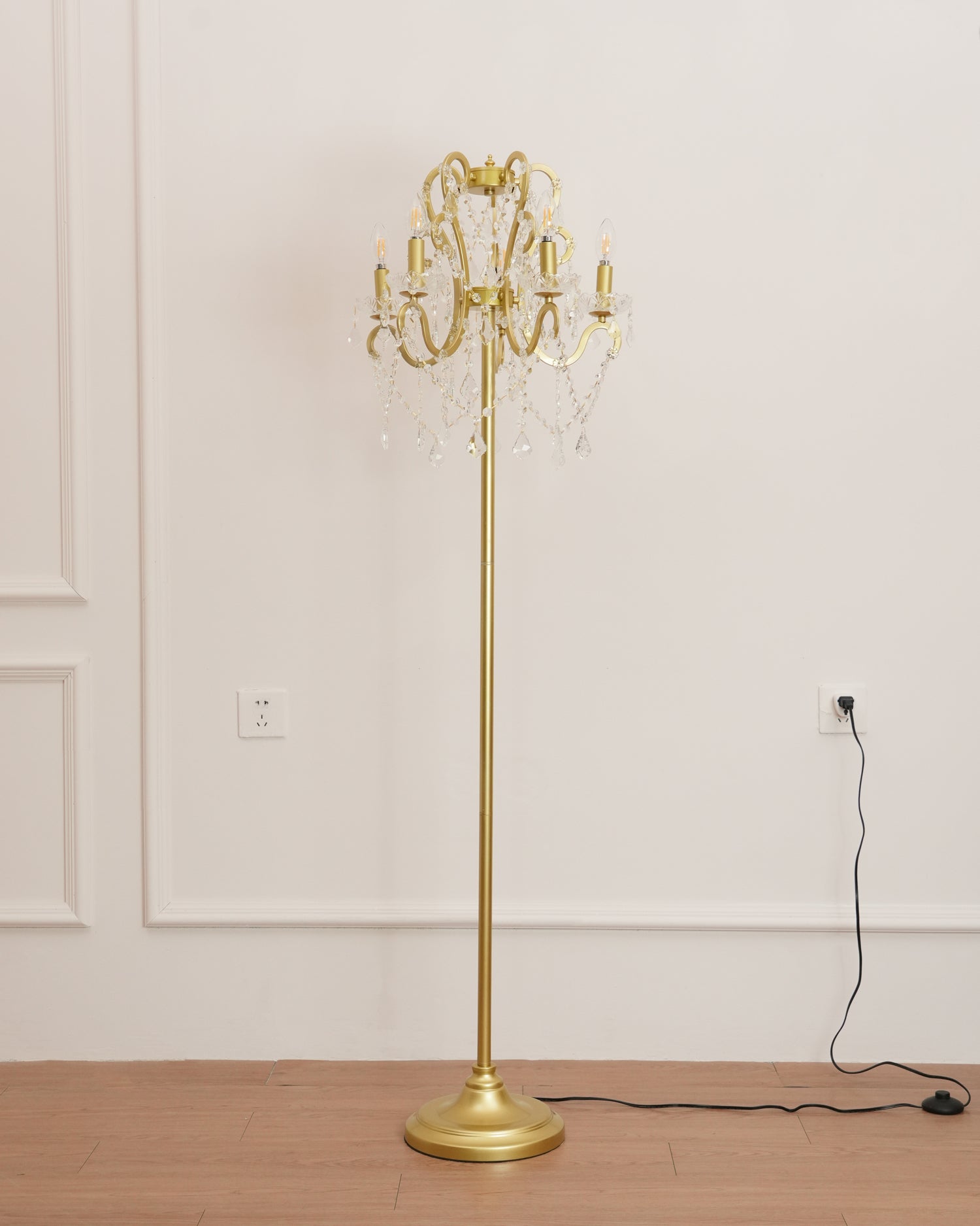 Floor Lamp Iron 20.9 in Crystal Retro White Gold Living Room Accent Lighting Decorative Stand | Thomler
