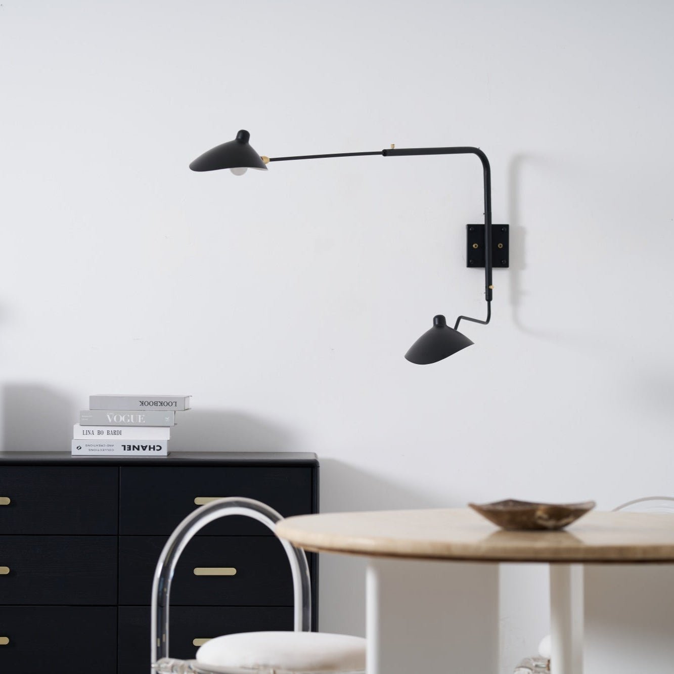 One-Arm Adjustable Wall Sconce 47–55 in Metal LED Indoor Lighting Modern Design | Thomler