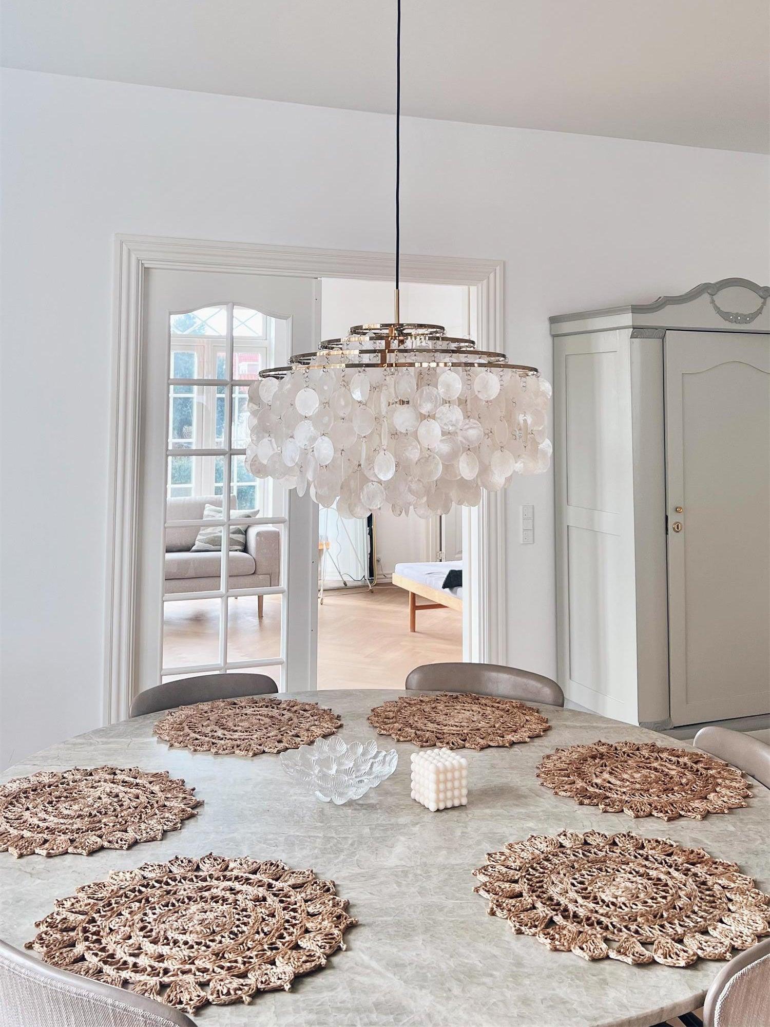 Cascading Shell Pendant Light Fixture Chrome Finish 28 Inches Adjustable Hanging Ceiling Lamp for Dining Room Kitchen Island Open Living Spa | Thomler