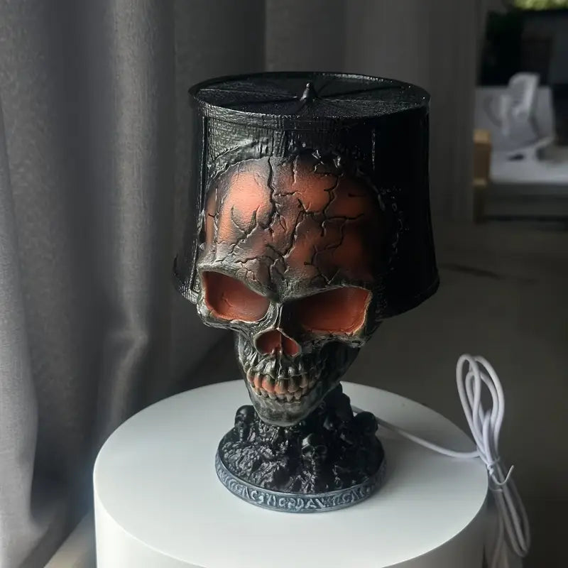 Skull Lava Lamp with Flowing Red Core – Gothic Ambient Table Light for Bedroom, Gaming Room & Dark Decor | Thomler