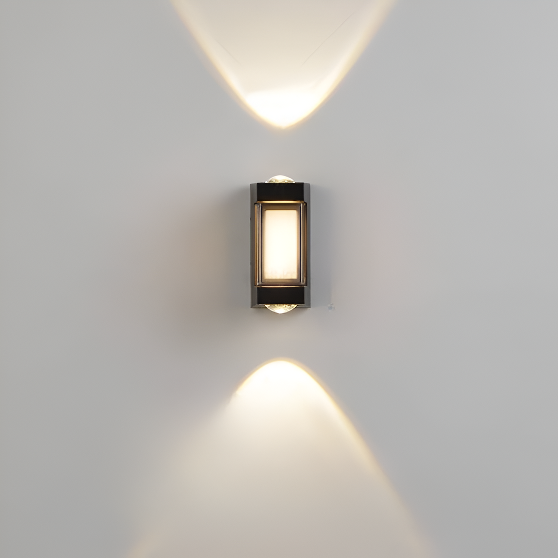 Wall Light Metal 27.0 cm Up Down Black Outdoor Facade Garden Entrance Waterproof LED Architectural Lighting IP65 | Thomler