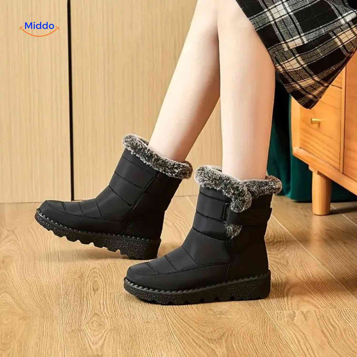 Faux Fur-Lined Ankle Boots with Traction Sole – Winter-Ready Women's Footwear for Snow & Ice | Thomler