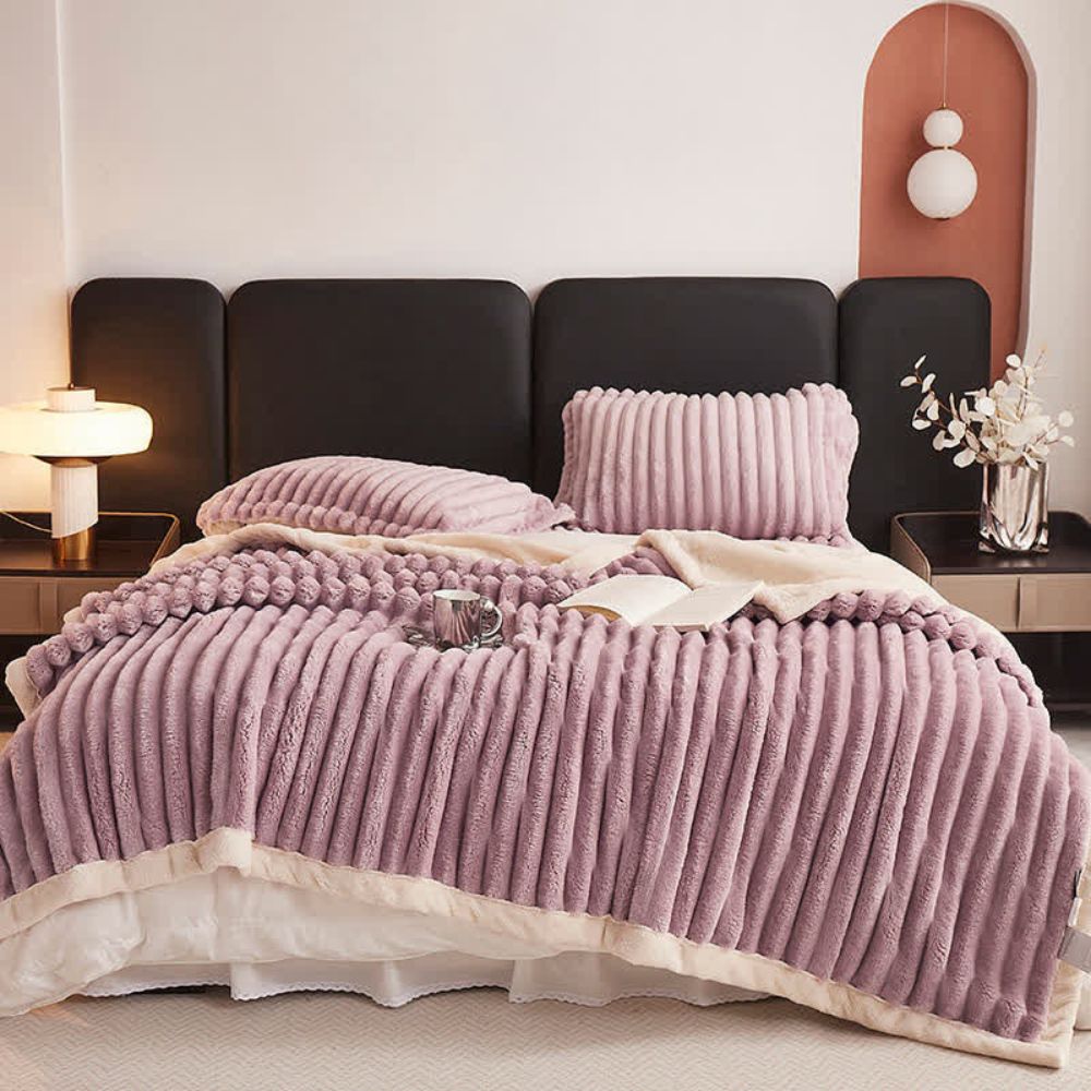 Reversible Microfiber Throw Blanket – Ultra-Soft Dual-Texture Plush for Couch, Bed & Layering | Thomler