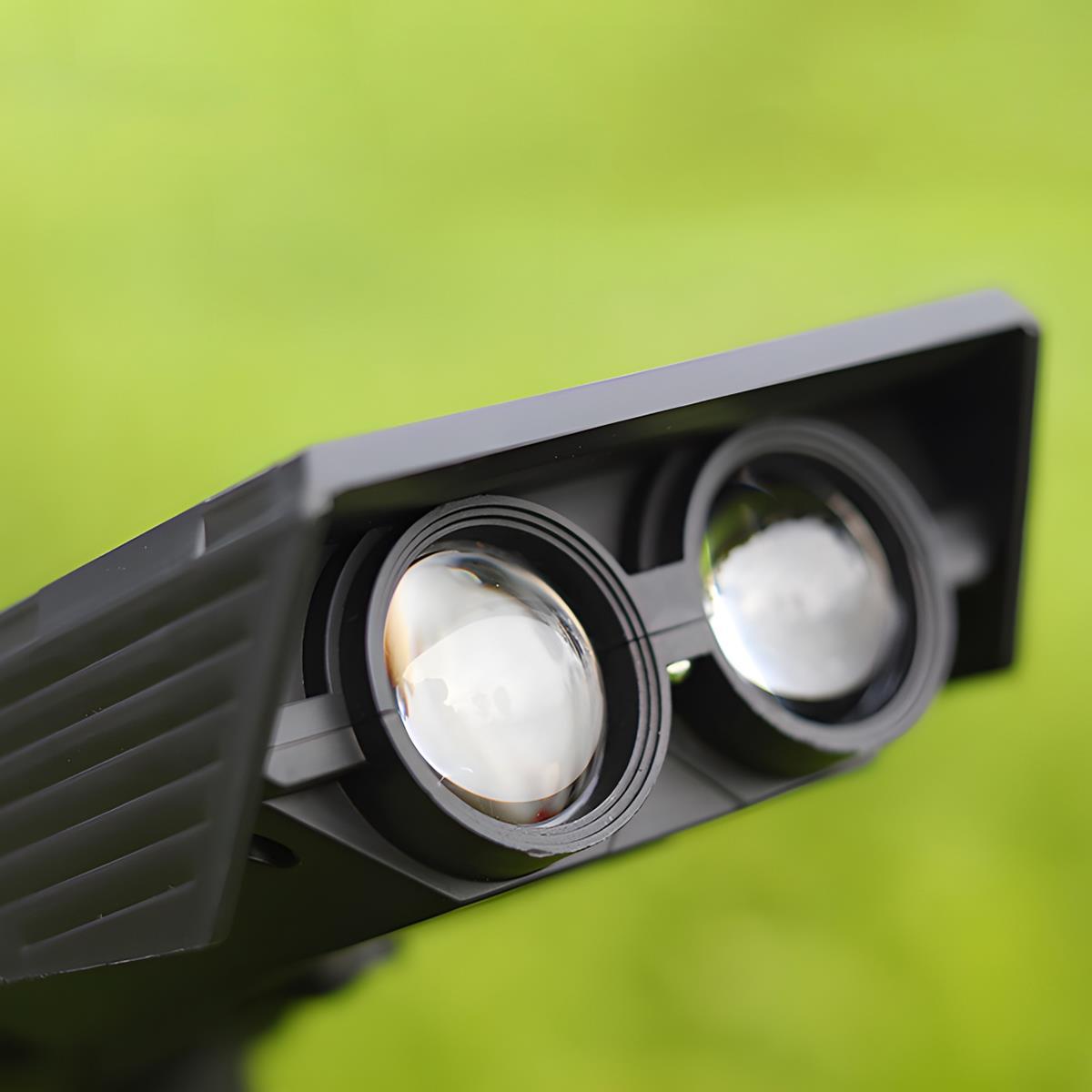 Adjustable Solar Spotlight for Garden | Zoom Beam Outdoor LED Light for Landscaping & Pathways | Warm White 3000K Wireless Solar Powered | Thomler