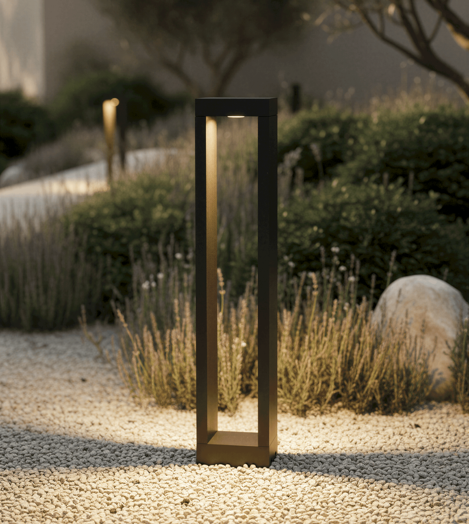Outdoor Post Light Aluminium 60.0 cm Black Garden Path Driveway LED Bollard Lamp Double Sided IP65 | Thomler