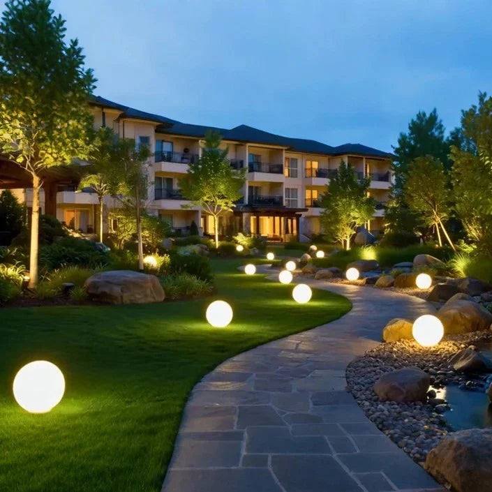 Cordless Color-Changing LED Globe Light for Patio & Garden – 16 Color Modes with Remote Control | Thomler