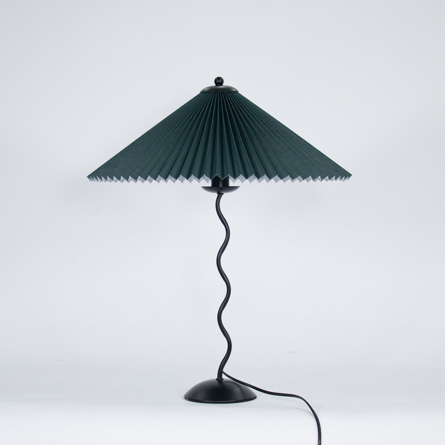 Metal Table Lamp 16.9 in Pleated Fabric Shade Curved Base Bedroom Living Room Nordic Minimalist Desk Lighting | Thomler