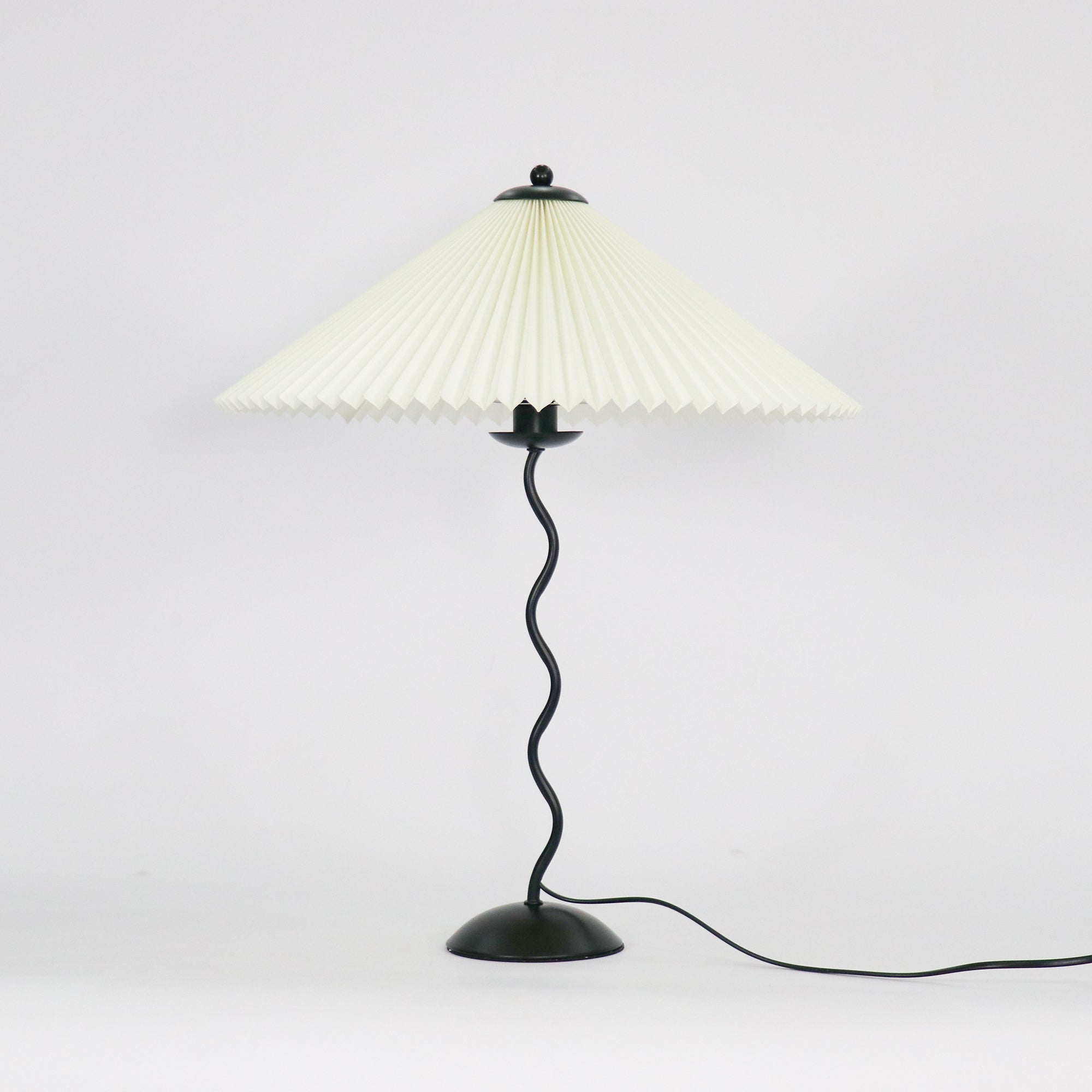 Metal Table Lamp 16.9 in Pleated Fabric Shade Curved Base Bedroom Living Room Nordic Minimalist Desk Lighting | Thomler