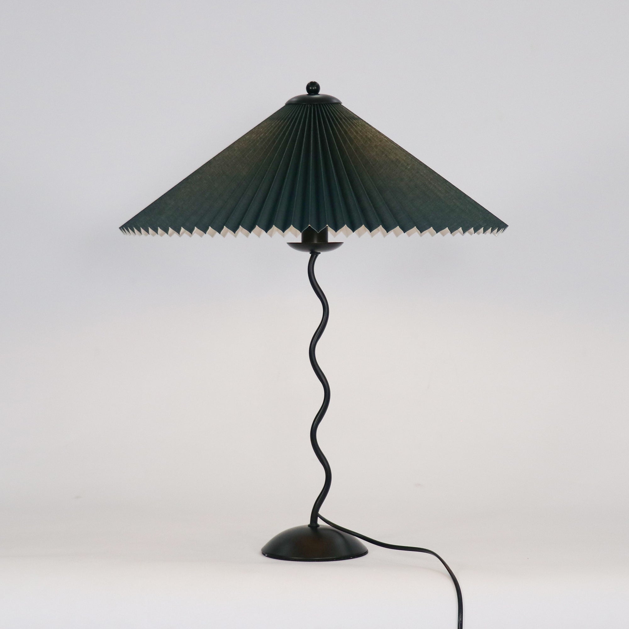 Metal Table Lamp 16.9 in Pleated Fabric Shade Curved Base Bedroom Living Room Nordic Minimalist Desk Lighting | Thomler