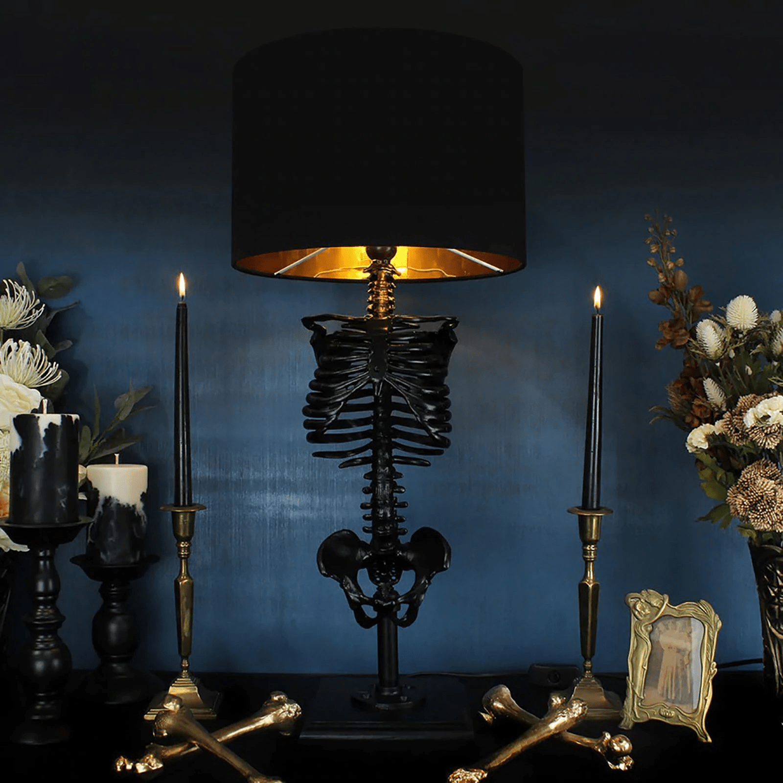Table Lamp Resin Skeleton 35.0 cm Black Gothic Bedroom Desk Ambient Lighting Dark Romantic Decor | Thomler