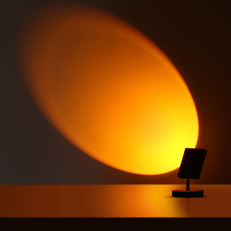 Color Projector Aluminum 4.7 in x 7.8 in Black Indoor Sunset Red Lighting | Thomler