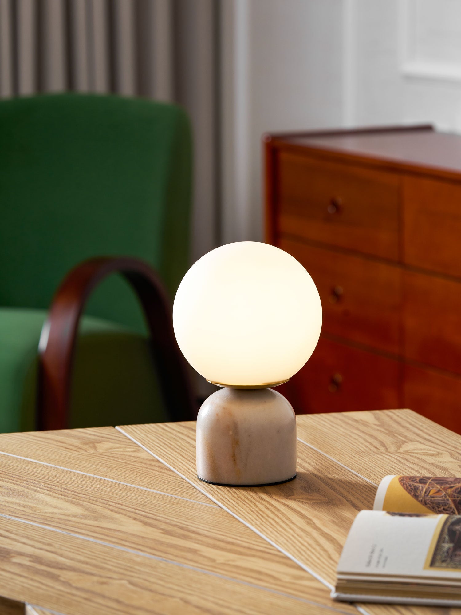 Marble Table Lamp 9.1 in (23.0 cm) Glass Globe Indoor Ambient Lighting Minimalist Modern Desk Light | Thomler