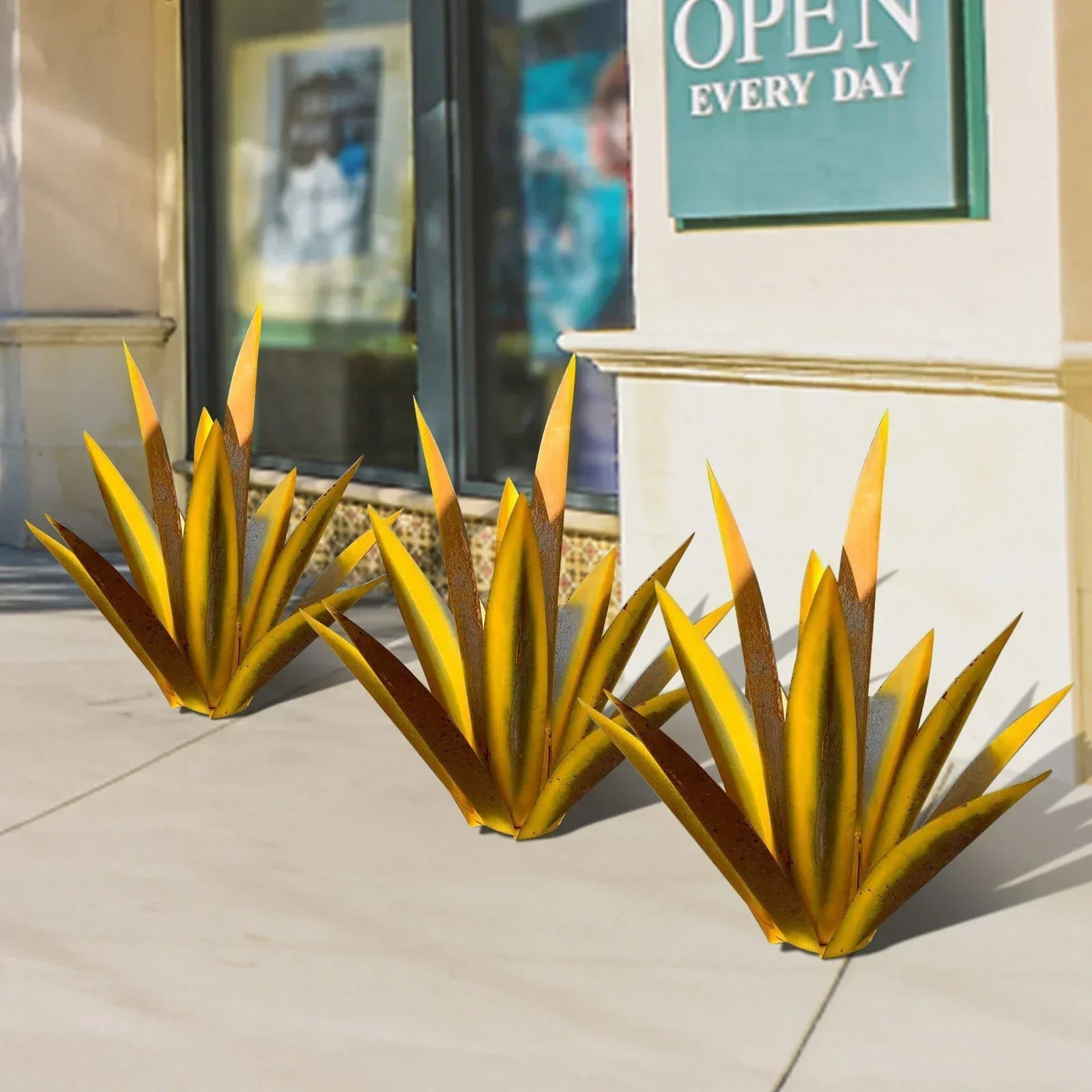Garden Statue Metal Agave Weather Resistant Indoor Outdoor Patio Landscape Decor Rustic Sculpture Yard Accent | Thomler
