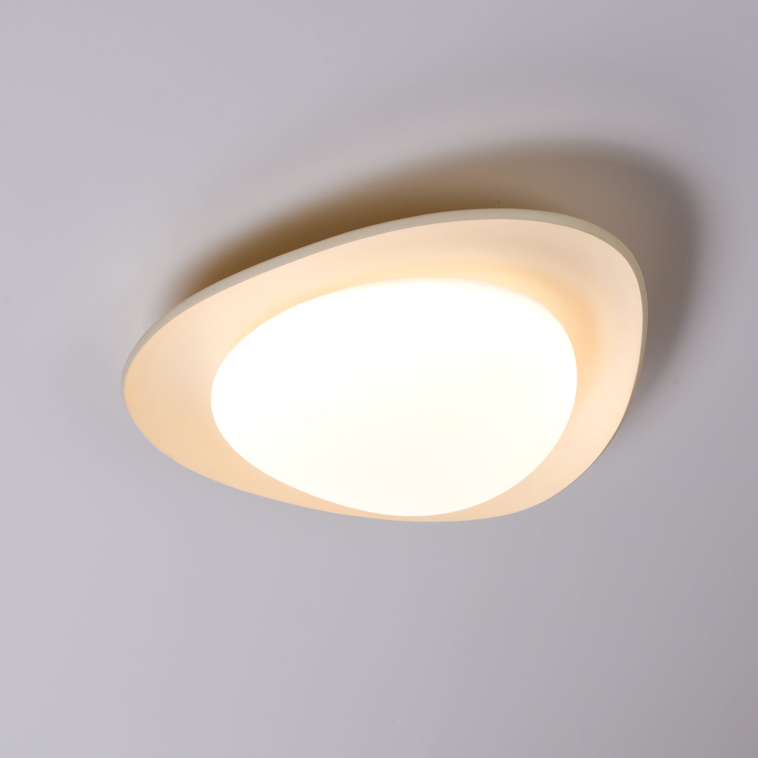 Ceiling Lamp Resin Leaf Shape Integrated LED Green Bedroom Dining Room Scandinavian Modern Lighting | Thomler