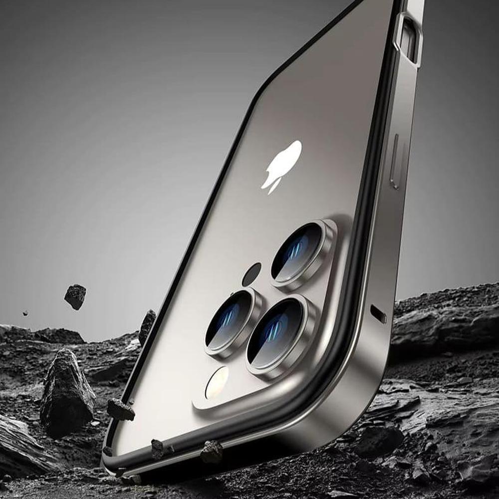Minimalist Aluminum iPhone Bumper Case with Flat Edge Design & Camera Protector for iPhone 13-17 Pro Max Air Plus | Thomler