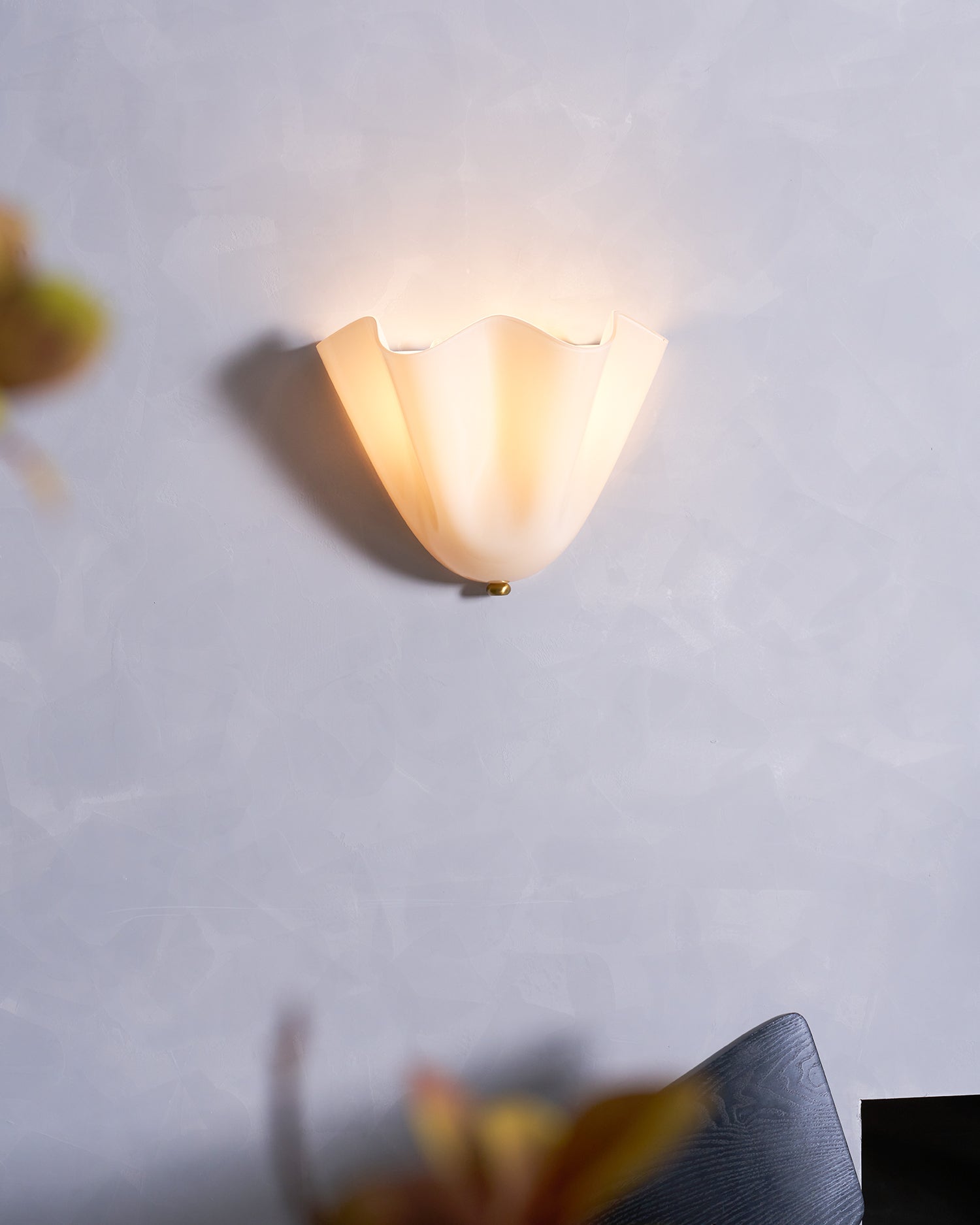 Wall Light 11 in x 10 in x 5.1 in Indoor Metal Glass LED Fixture Beige Green Brown Amber Home Hallway Bedroom Living Room Decorative Lighting | Thomler