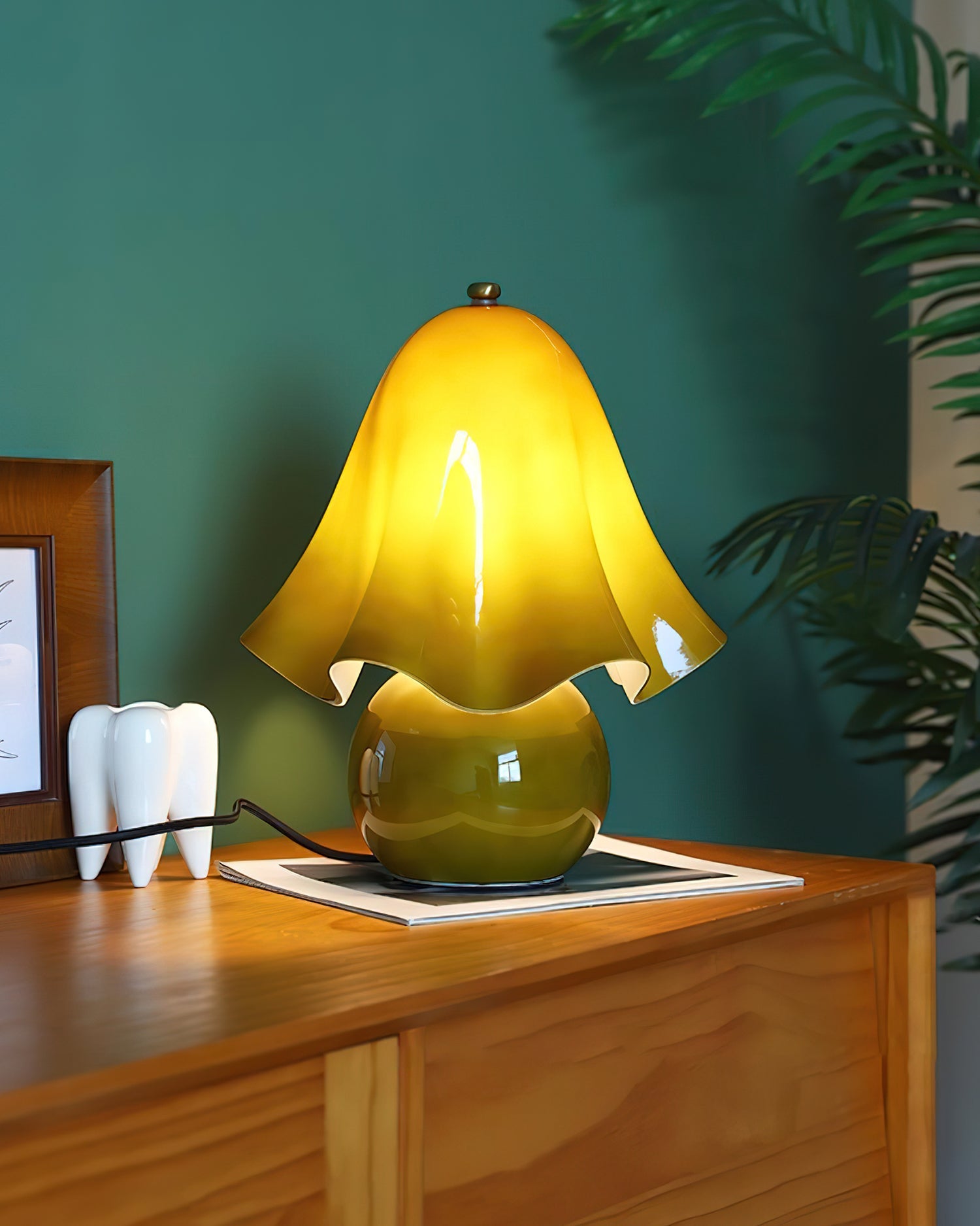 Table Lamp Hand-Blown Glass 12.6 in Indoor Living Room Decorative Accent Light | Thomler