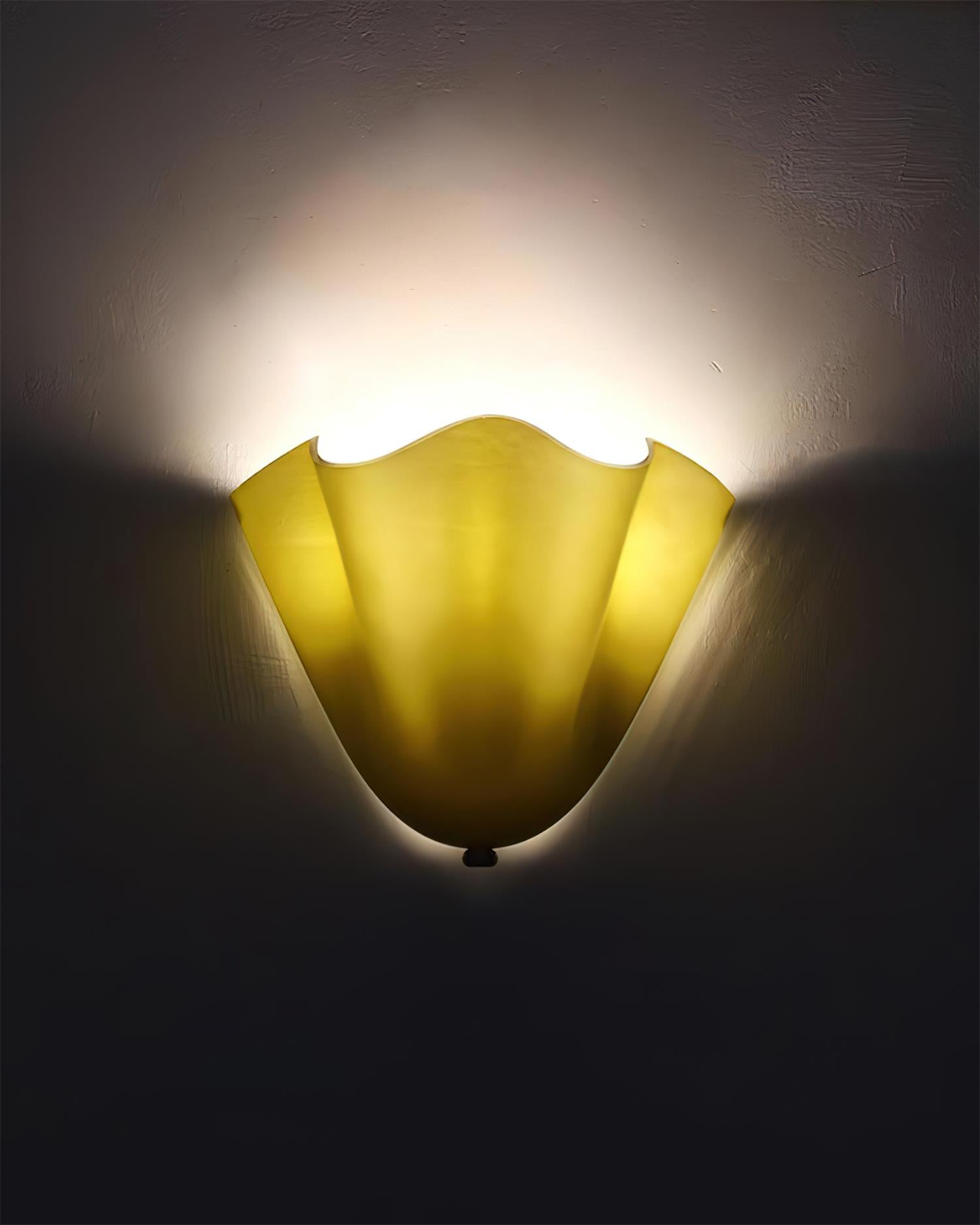 Wall Lamp Glass 11 in Hand Blown Petal Shade Bedroom Hallway Decorative Sconce Lighting Fixture | Thomler