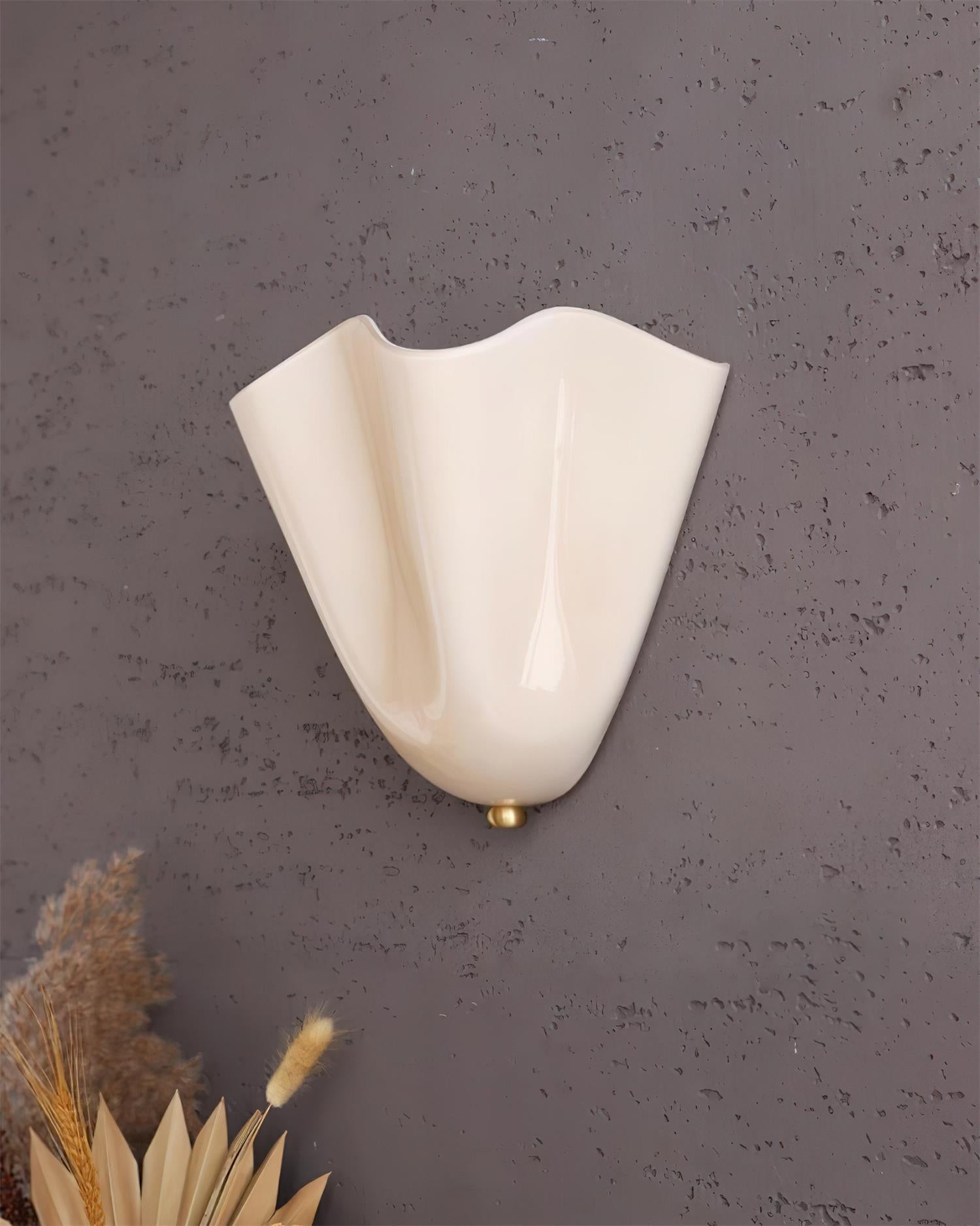 Wall Lamp Glass 11 in Hand Blown Petal Shade Bedroom Hallway Decorative Sconce Lighting Fixture | Thomler