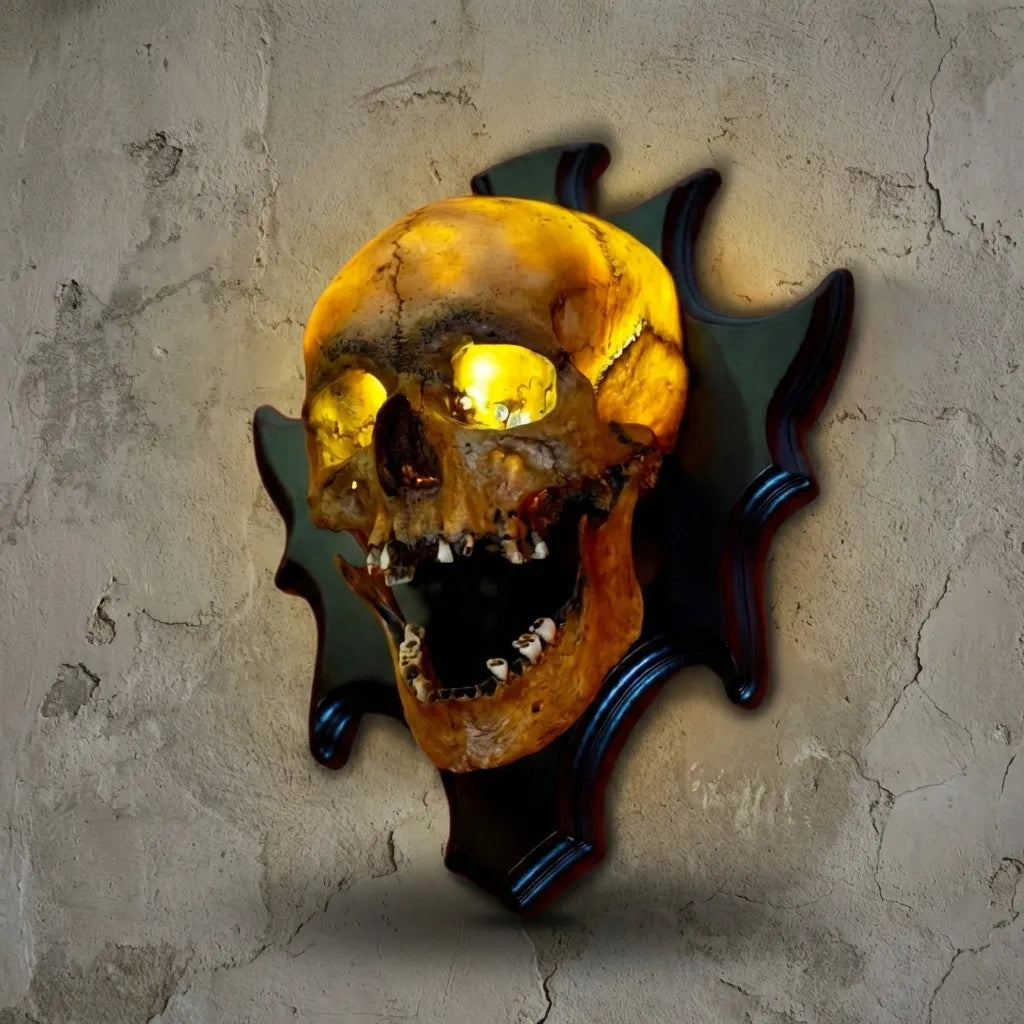 Illuminated Skull Night Light with Sound Effects and Eerie Glow | Thomler