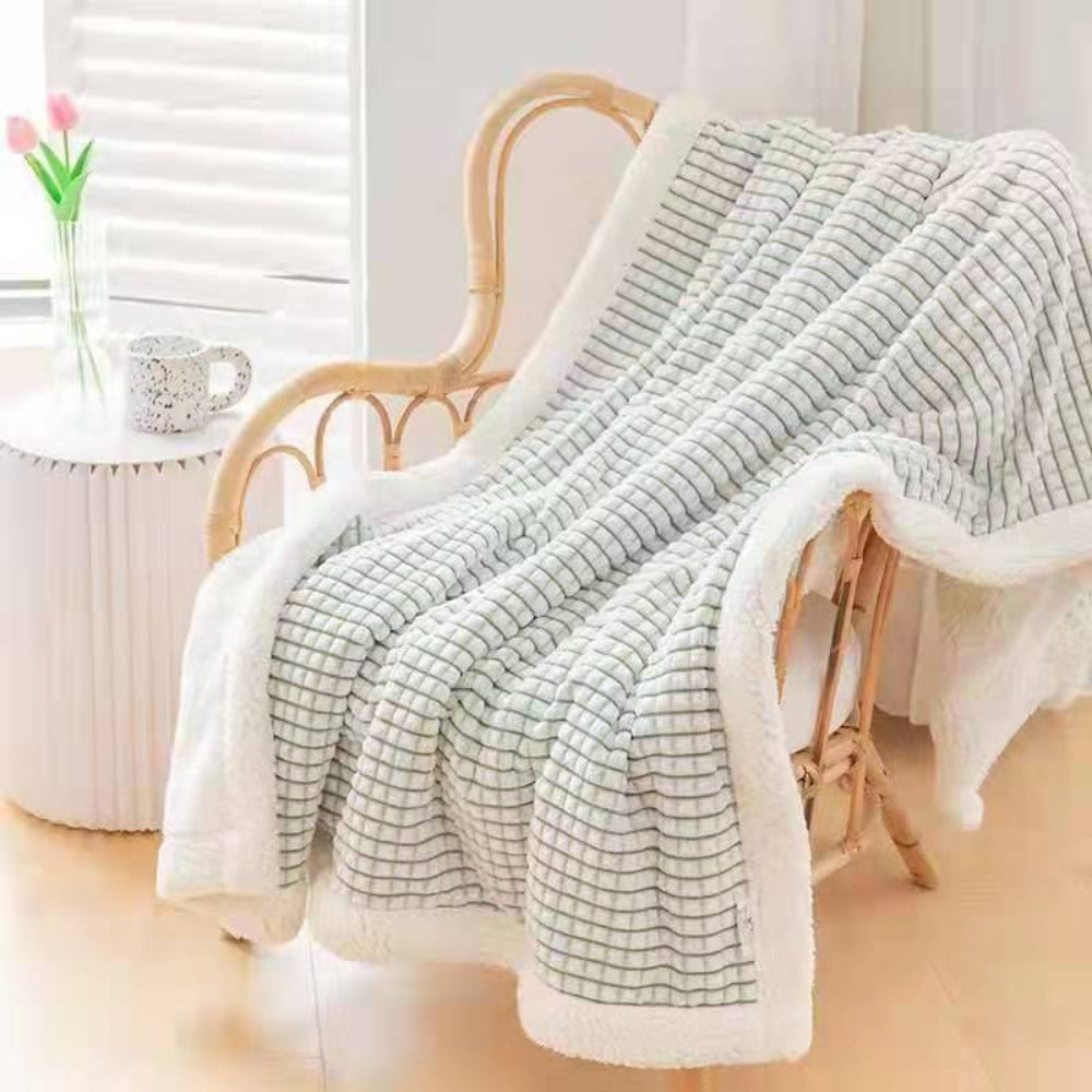 Reversible Textured Throw Blanket with Plush Fleece Backing – Year-Round Cozy Layer for Sofa & Bed | Thomler