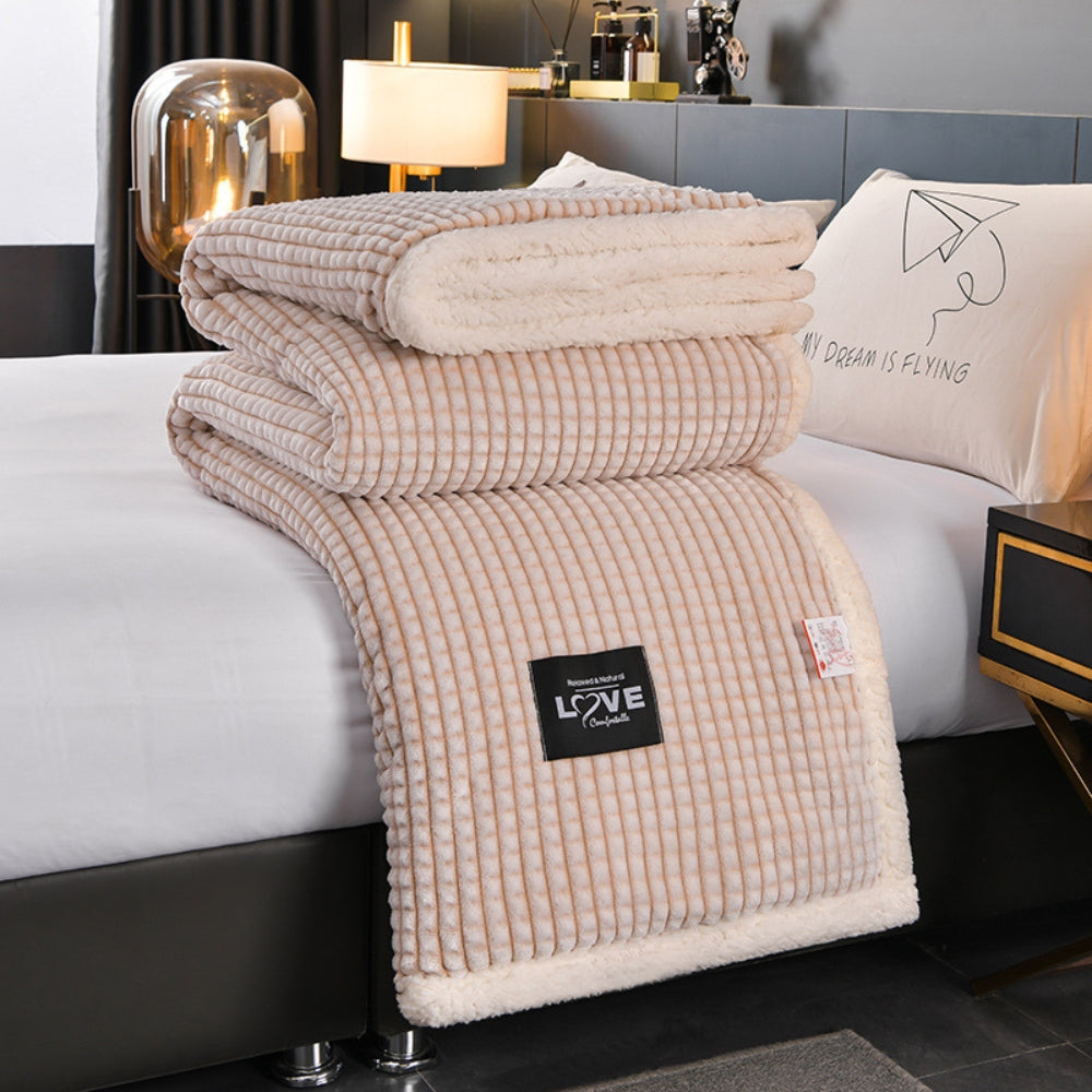 Reversible Textured Throw Blanket with Plush Fleece Backing – Year-Round Cozy Layer for Sofa & Bed | Thomler