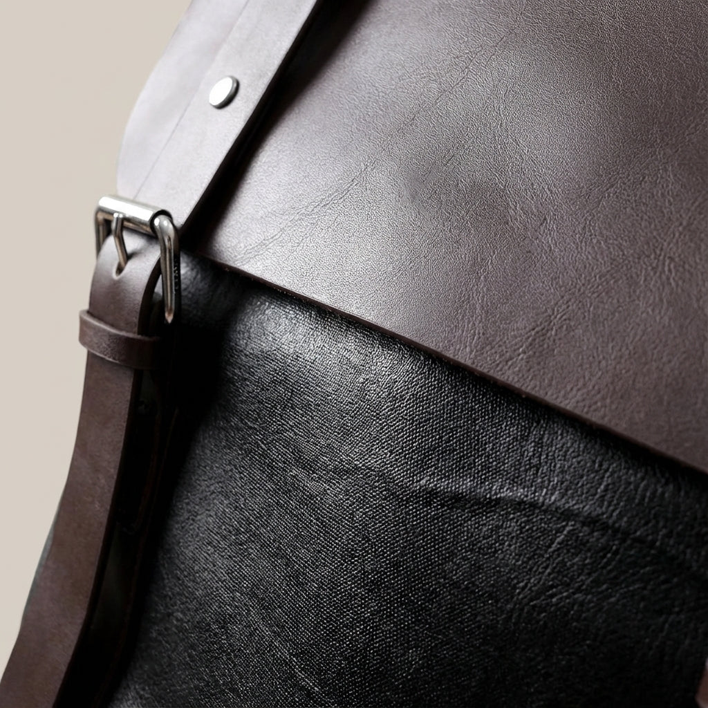 Full-Grain Leather Daypack with Laptop Sleeve – Water-Resistant Commuter Bag for Work School & Travel | Thomler