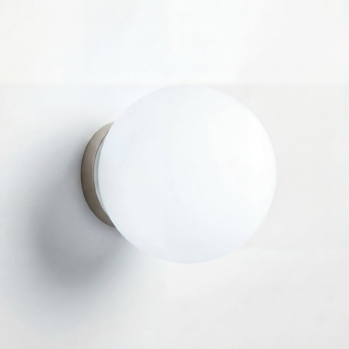 Frosted Glass LED Wall Sconce – Spherical Fixture for Bedroom, Bath & Entry | Modern Ambient Lighting | Thomler