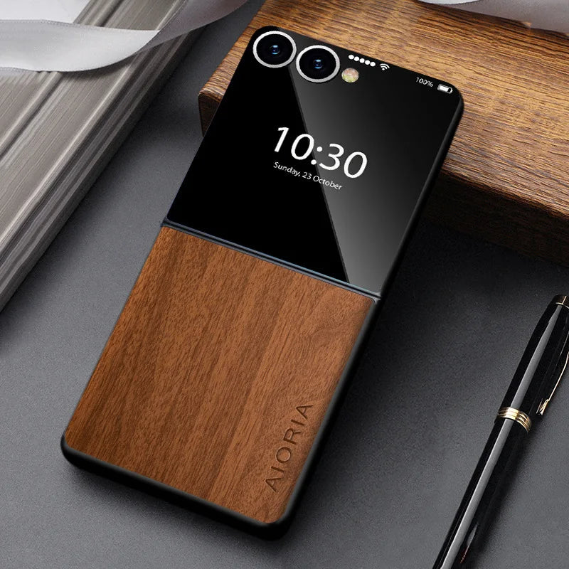Foldable Phone Case Wood Grain Texture for Samsung Galaxy Z Flip 3 4 5 6 7 8 FE Shockproof PU Cover Anti-Fingerprint | Thomler