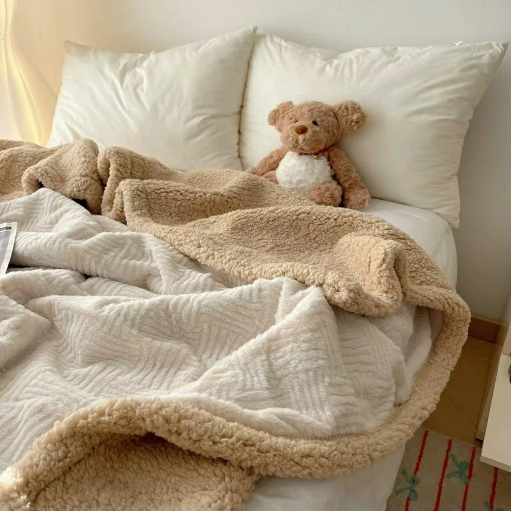 Reversible Double-Sided Plush Throw Blanket with Textured Weave – Ultra-Soft Microfiber for Couch, Bed & Naps | Thomler