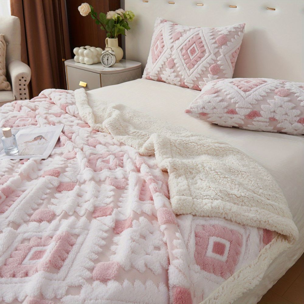 Diamond Pattern Two-Layer Microfiber Blanket for Bed Couch & Chair All Season Warmth Retro Style Soft Breathable Machine Washable | Thomler