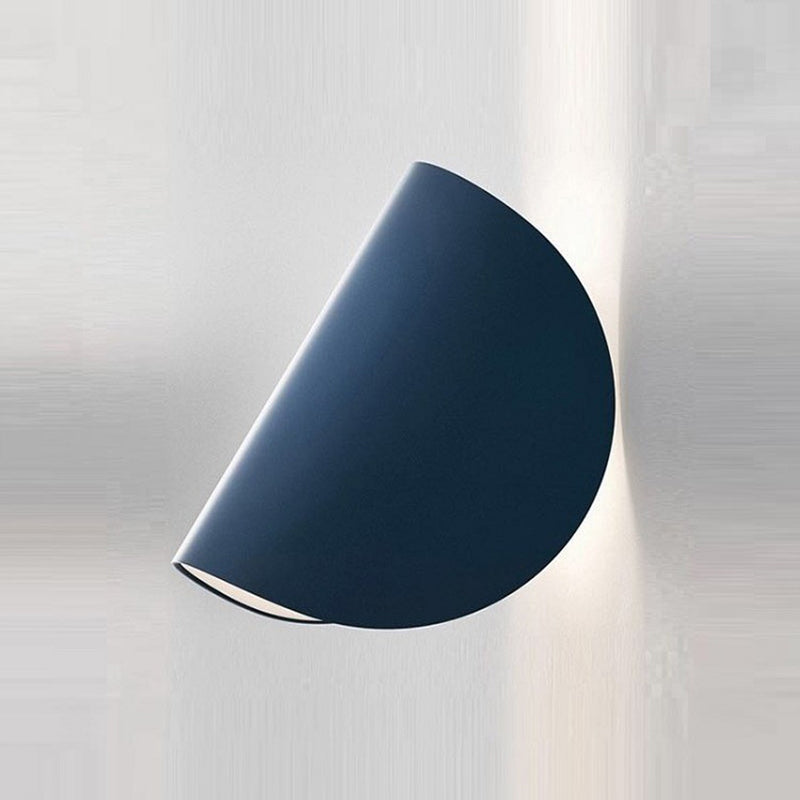 360° Swivel LED Balloon Bear Wall Light for Bedrooms and Living Rooms | Modern Metal Sconce with Rotating Adjustable Head | Thomler