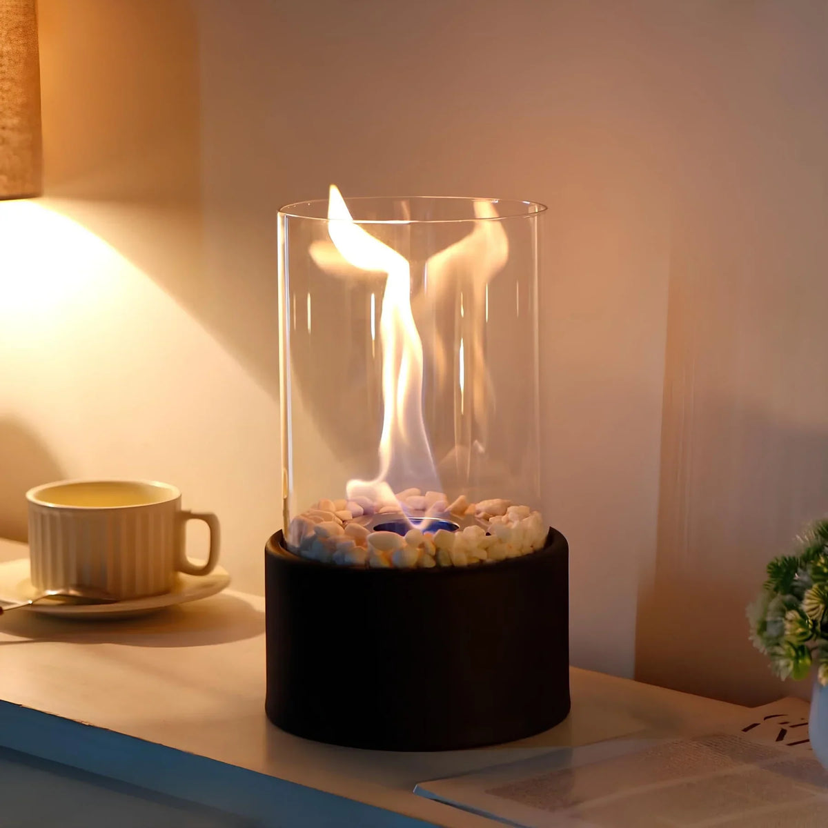 Vintage Flame Oil Lamp – Classic Tabletop Lantern with Glass Hurricane Shade for Dining Room & Living Room Ambiance | Thomler