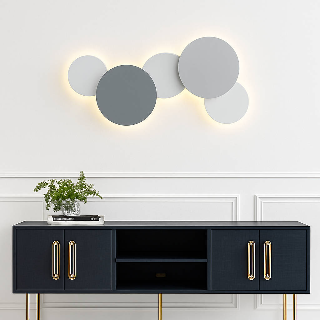 Round LED Wall Sconce with Halo Glow Effect – Wood or Metal Finish – Indirect Ambient Lighting for Bedroom, Living Room & Hallways | Thomler