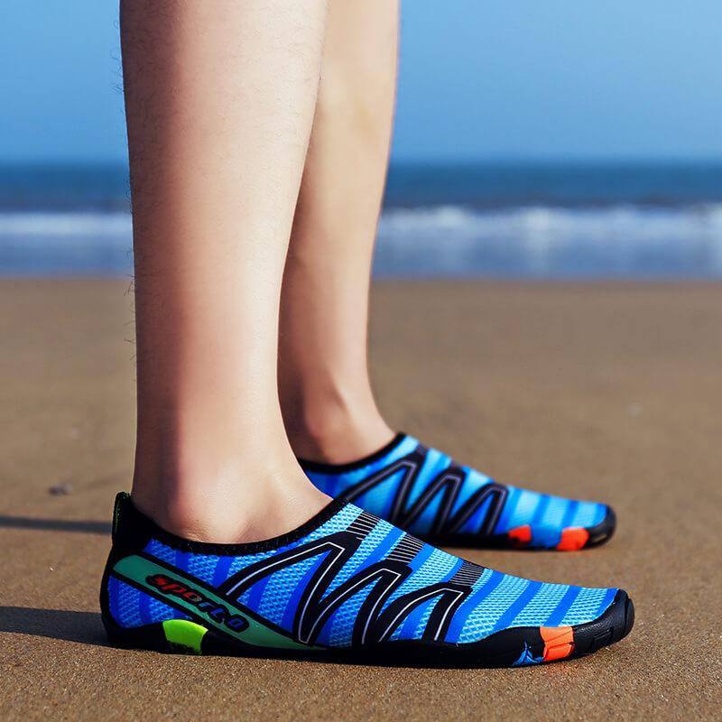 Quick-Dry Water Shoes for Swimming, Beach & Water Sports | Lightweight Aqua Socks with Drainage Holes & Anti-Slip Sole | Barefoot Wet | Thomler