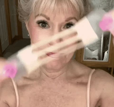 Instant Neck Lift Tape – Smooth & Firm Skin in Seconds for Women | Thomler