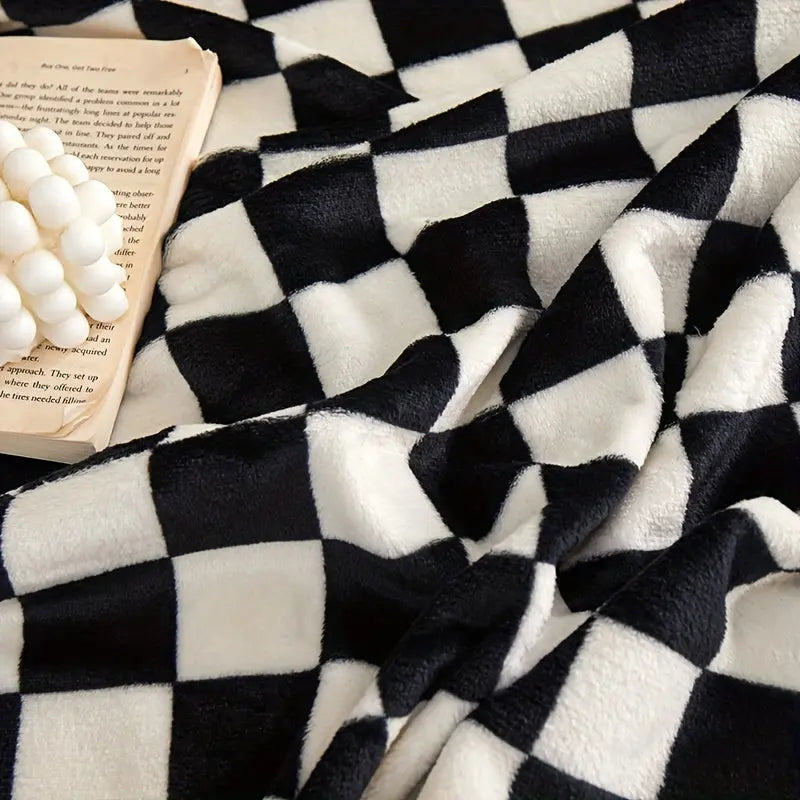 Checkered Throw Blanket – Heavyweight Fleece for Couch, Bed & Living Room | Thomler