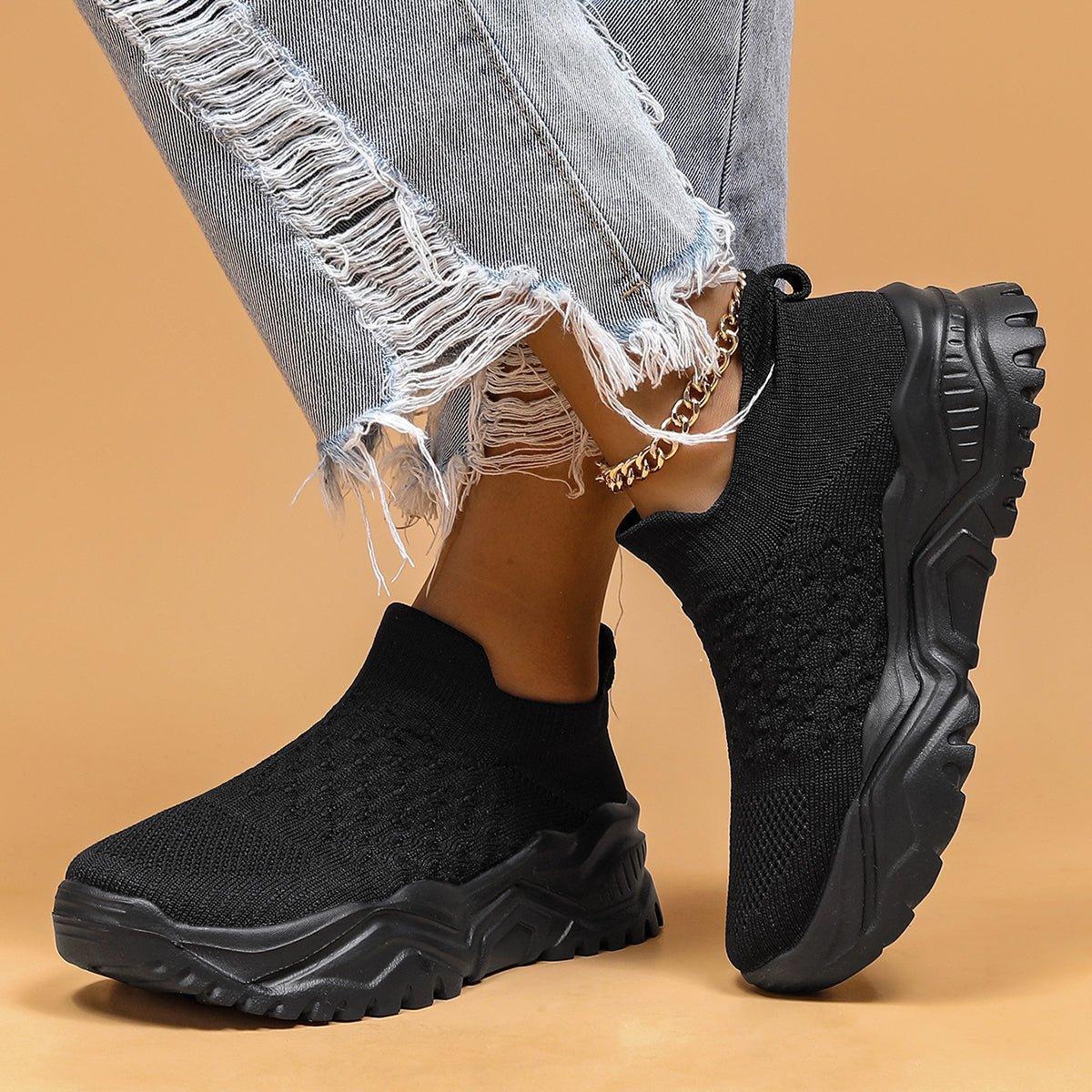 Cushioned Arch-Support Slip-On Sneakers for Women & Men – Lightweight Walking Shoes with Plush Foam Sole, Hands-Free Design for All-Day | Thomler