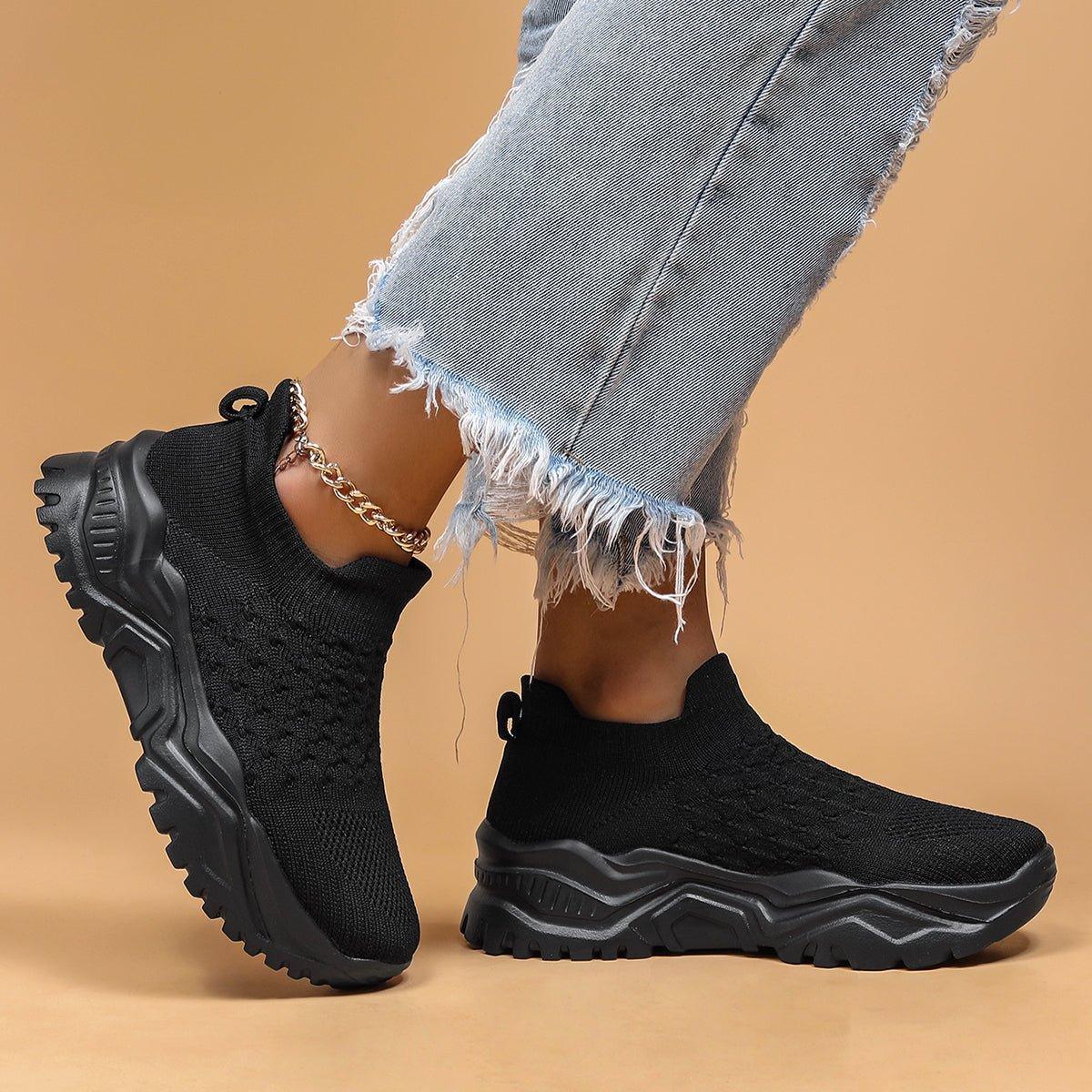 Cushioned Arch-Support Slip-On Sneakers for Women & Men – Lightweight Walking Shoes with Plush Foam Sole, Hands-Free Design for All-Day | Thomler