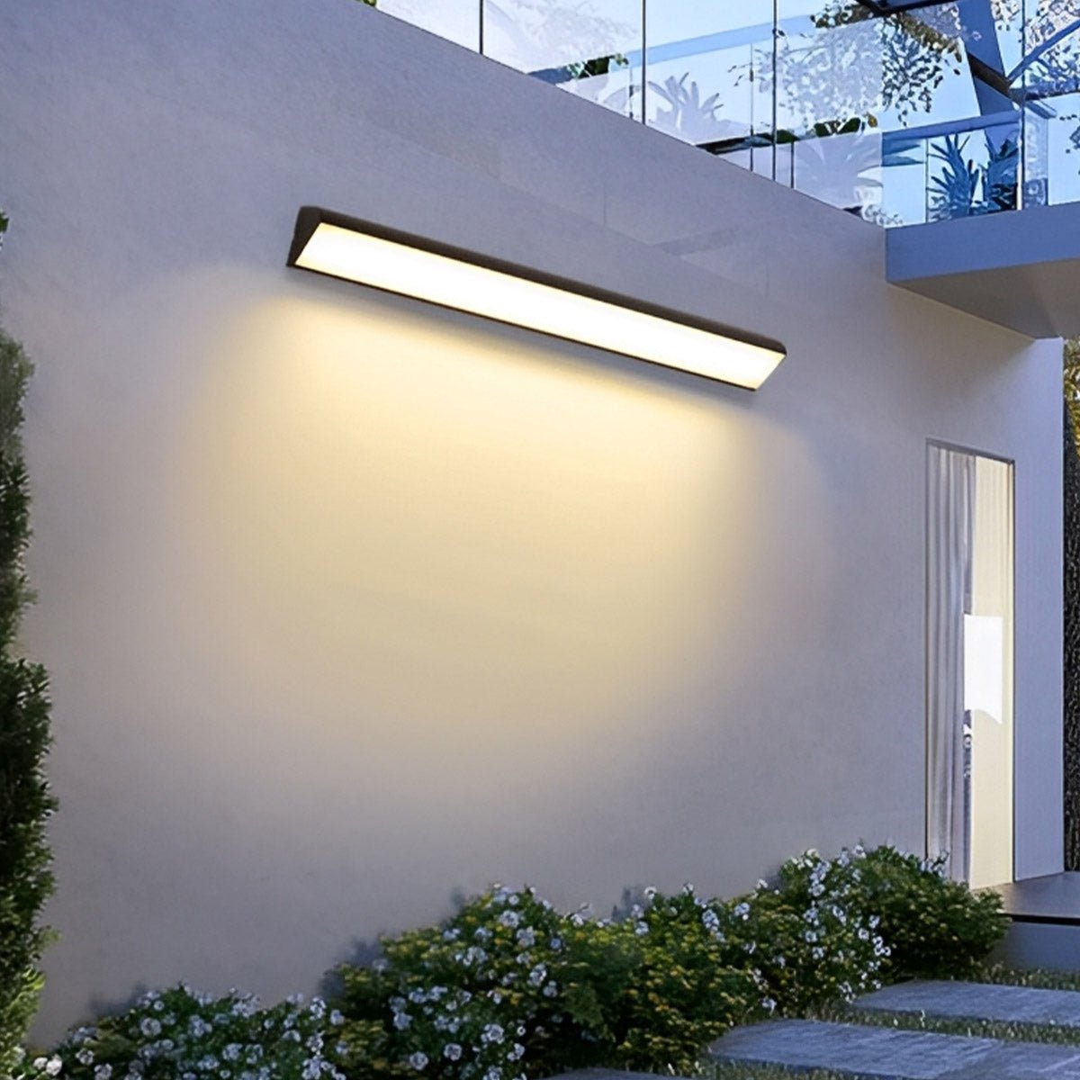 Outdoor Wall Light Aluminum 18–80W Black Modern Porch Garden Patio LED Strip Lighting | Thomler