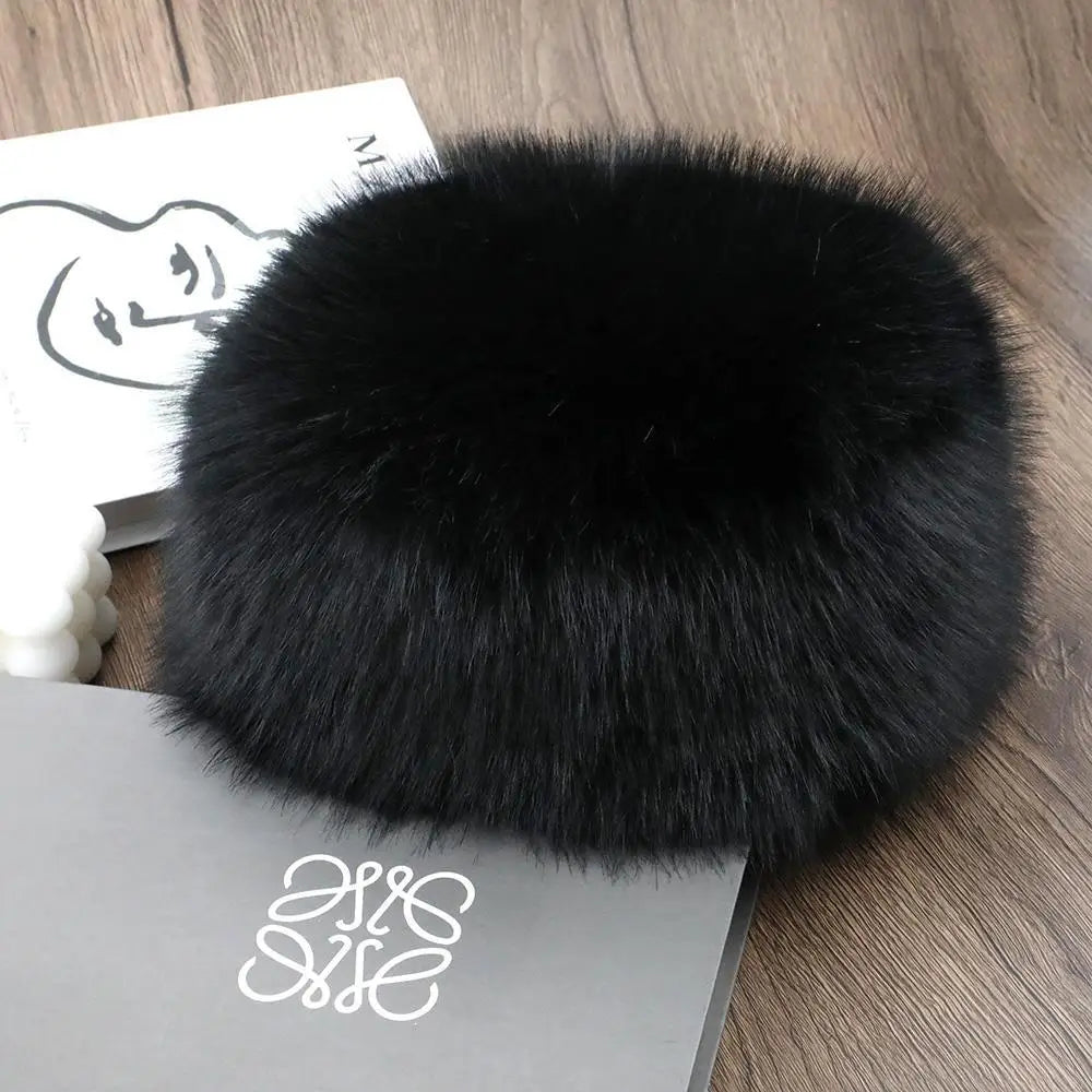 Plush Trapper Hat for Women – Soft Cozy Winter Headwear with Ear Flaps & Bomber Style for Cold Weather, Ski Trips & Everyday Outdoor Wear | Thomler