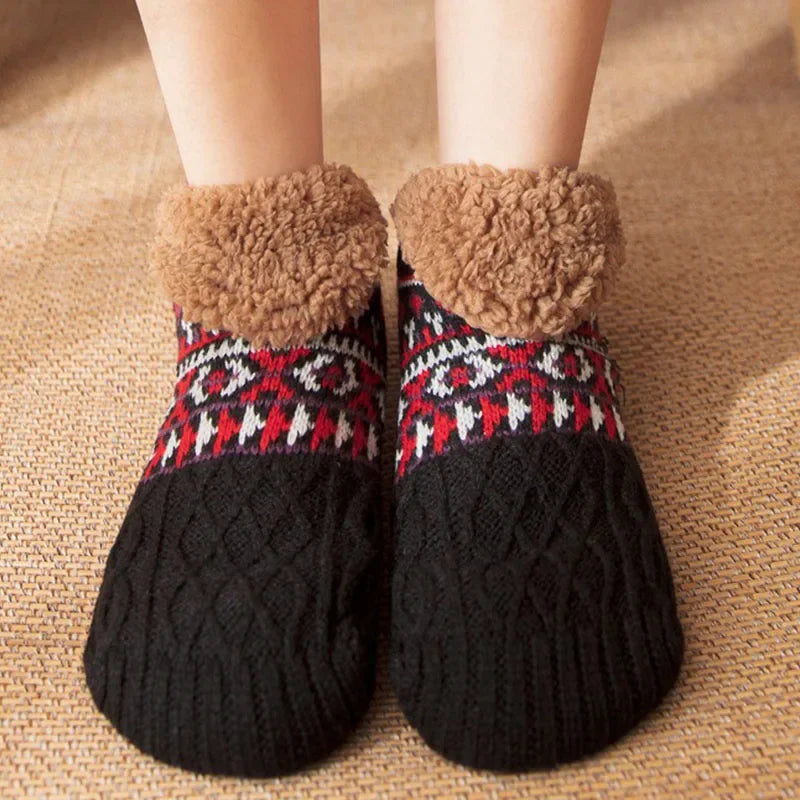 Ultra-Plush Winter Slipper Socks with Anti-Slip Grips – Fleece-Lined Knit House Socks for Cold Floors, Cozy Indoor Footwear for Men & Women | Thomler