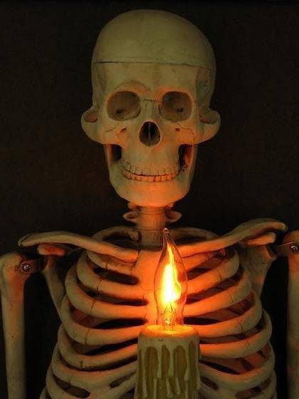 3D Human Torso Wall Art with Flickering LED Candle Light for Gothic Décor | Thomler